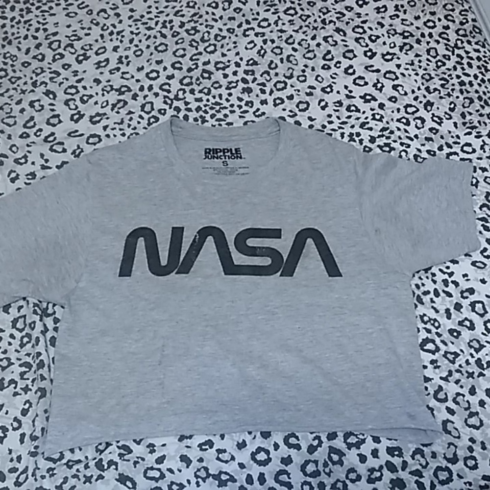 Crop top shirt - Picture 2 of 3